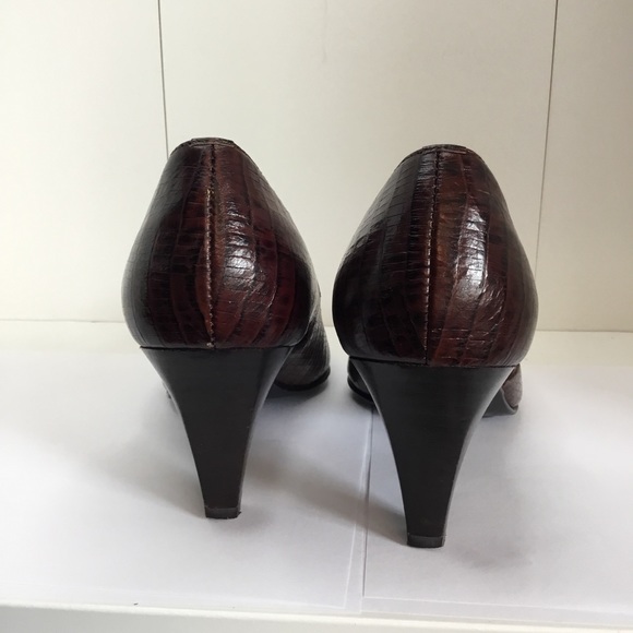 Women's Shoes Liz Claiborne Flex Heel/ Pumps Embossed Print Size 7.5 - Picture 9 of 12